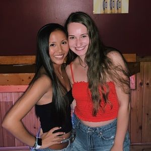 Meet your Posher, Claire